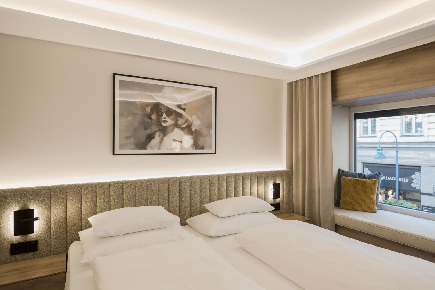 Hotel Schwarzer Baer Линц Экстерьер фото