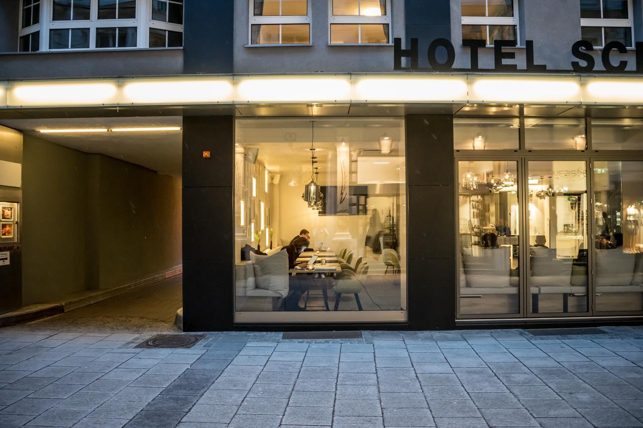 Hotel Schwarzer Baer Линц Экстерьер фото
